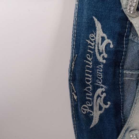 PENSAMIENTO WOMEN'S BLUE JEANS SIZE 7 WITH LOTS OF BLING - Picture 8 of 12